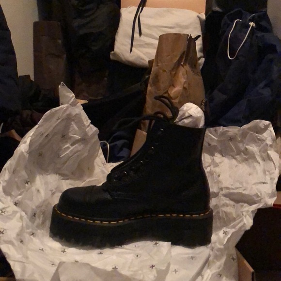 Dr. Martens Sinclair US Size 6 - Picture 6 of 9